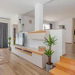 Holiday home Four-bedroom In