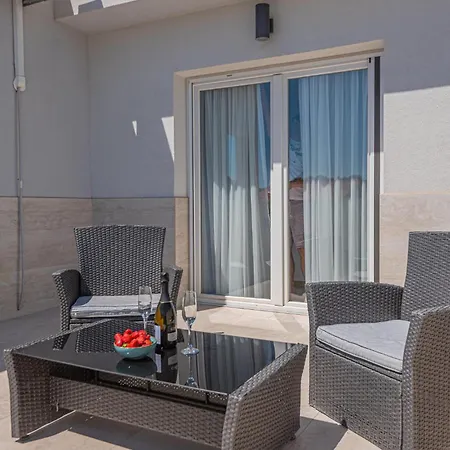 Stunning In With Outdoor Swimming Pool Zaton (Sibenik-Knin)