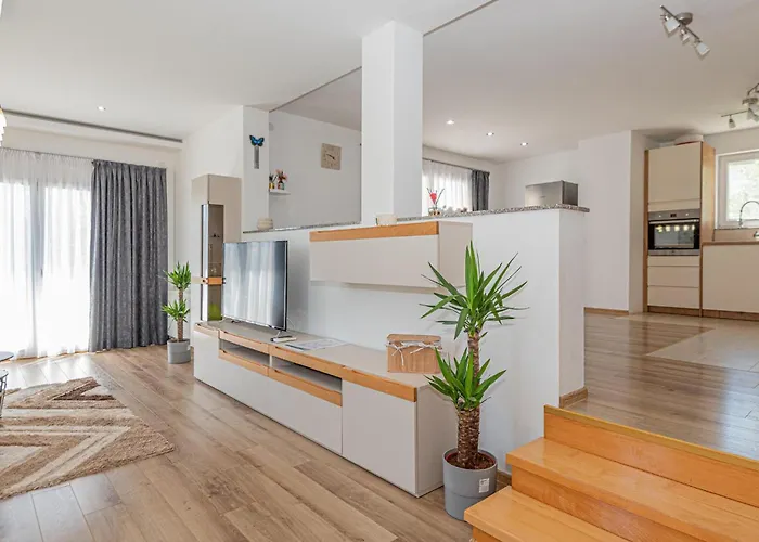 Vakantiehuis Four-bedroom In