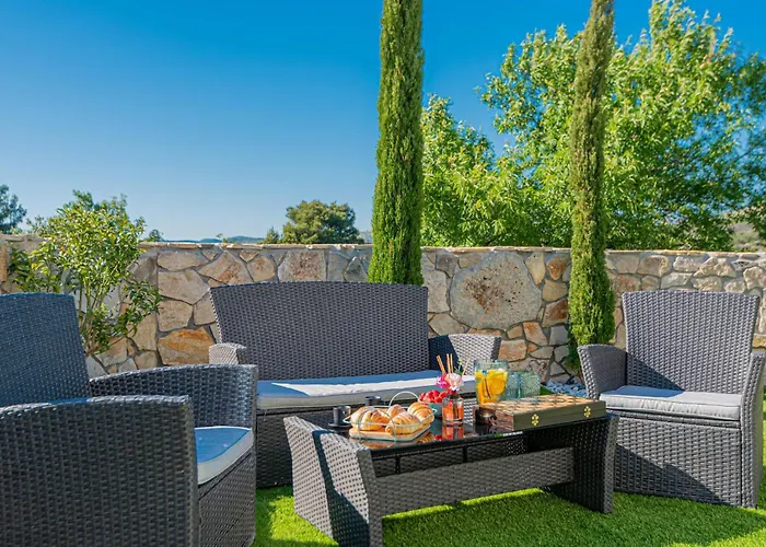 Four-bedroom In Vakantiehuis *