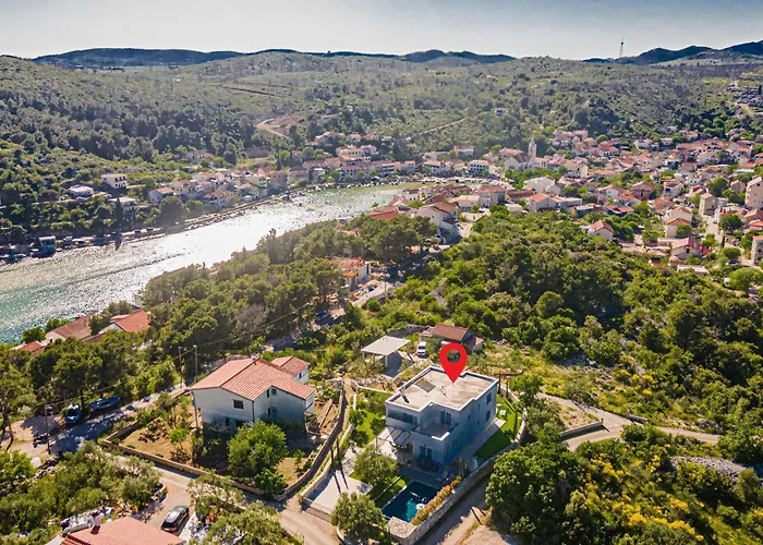 Casa vacanze Four-bedroom In Zaton (Sibenik-Knin)